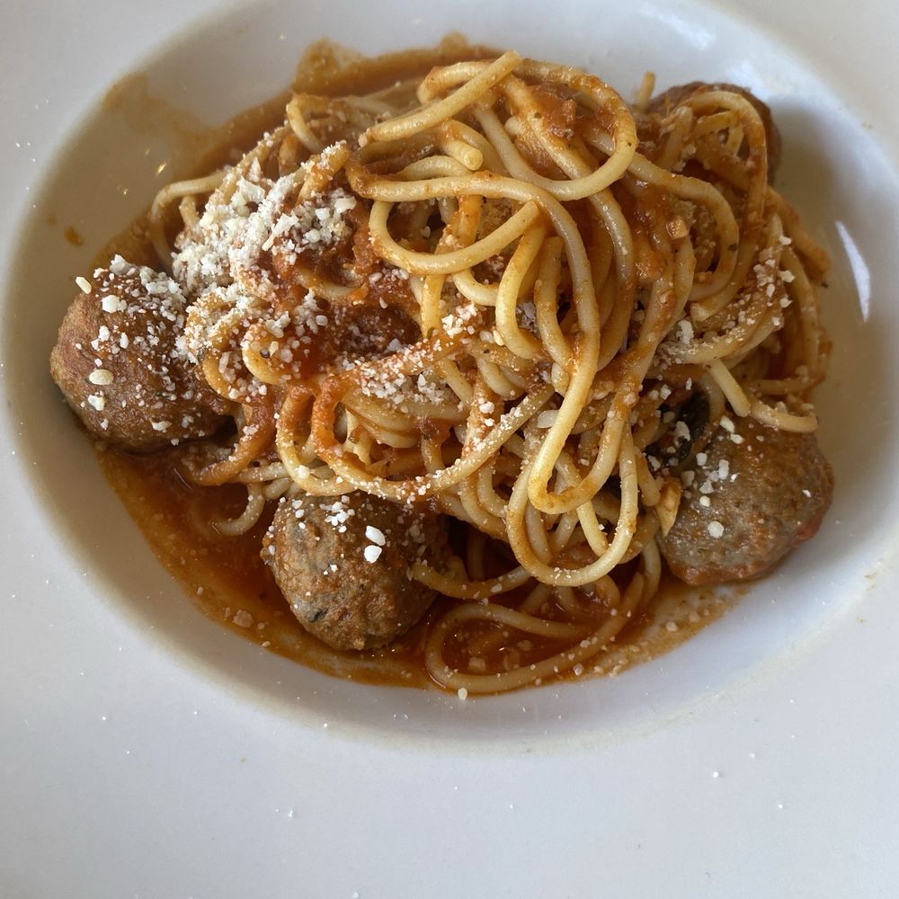 Mezza Luna Restaurant - Spaghetti Con Polette. Good. - Italian Near Me - Half Moon Bay, California Mezza Luna Restaurant - Spaghetti Con Polette. Good. - Italian Near Me - Half Moon Bay, California