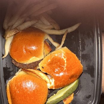 Yard House - Beef Classic Sliders - New American Near Me - Sacramento, California