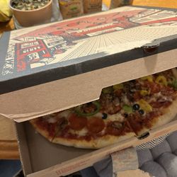 Primo Pizza - Eat me