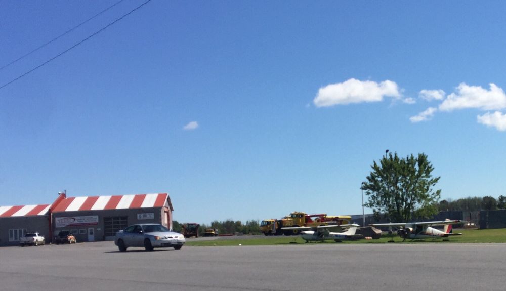 HERB’S SERVICE CENTRE Updated June 2024 21100 Service Road, Vankleek Hill, Ontario Gas