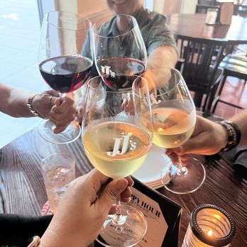 JJ's Restaurant - Cheers! - Seafood Near Me - Kansas City, Missouri