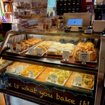 River Rock Roasting Co - Nice sélection of savory and sweet goods - Coffee & Tea Near Me - La Verkin, Utah River Rock Roasting Co - Nice sélection of savory and sweet goods - Coffee & Tea Near Me - La Verkin, Utah