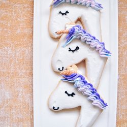 The Original Goodie Shop - Unicorn decorated butter cookies
