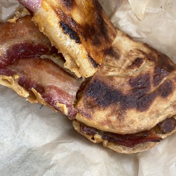 Niko's Bakery & Cafe - Sandwich super greasy and grilled and nothing fresh like I'd expected - Bakeries Near Me - Owensboro, Kentucky Niko's Bakery & Cafe - Sandwich super greasy and grilled and nothing fresh like I'd expected - Bakeries Near Me - Owensboro, Kentucky