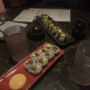 PLANTA Queen Chicago - Spicy Tuna and Dragon Roll - Sushi Bars Near Me - Chicago, Illinois PLANTA Queen Chicago - Spicy Tuna and Dragon Roll - Sushi Bars Near Me - Chicago, Illinois