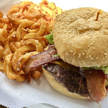 Burgers and Brew - Burgers Near Me - Davis, California Burgers and Brew - Burgers Near Me - Davis, California