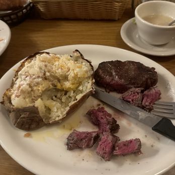 Texas Roadhouse - Medium rare filet loaded baked potato - American Near Me - Panama City Beach, Florida Texas Roadhouse - Medium rare filet loaded baked potato - American Near Me - Panama City Beach, Florida