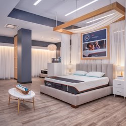 Tempur-Pedic Flagship Store - Woodcliff Lake