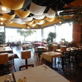 Au Grille Pain - Breakfast & Brunch Near Me - Laval, Quebec Au Grille Pain - Breakfast & Brunch Near Me - Laval, Quebec