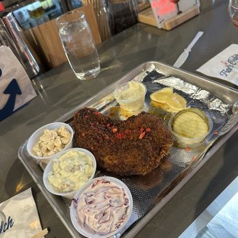 Fresh Catch Poke - The Galley Lounge - Nashville hot fish fry - Salad Near Me - Buffalo, New York