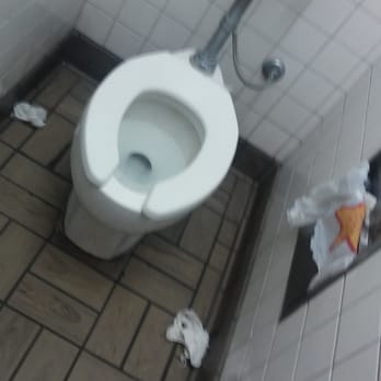 Carl's Jr - Dirty - Fast Food Near Me - Montebello, California
