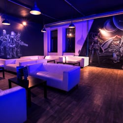 MaxLasergame aréna Praha - Prostor baru
