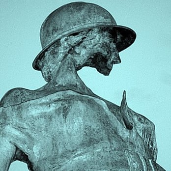 National D-Day Memorial - Le Monument aux Morts replica at the Bedford D-Day Memorial - Museums Near Me - Bedford, Virginia National D-Day Memorial - Le Monument aux Morts replica at the Bedford D-Day Memorial - Museums Near Me - Bedford, Virginia