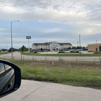 Fairfield by Marriott Inn & Suites North Platte - Fairfield Inn from the on ramp to I 80 West - Hotels Near Me - North Platte, Nebraska Fairfield by Marriott Inn & Suites North Platte - Fairfield Inn from the on ramp to I 80 West - Hotels Near Me - North Platte, Nebraska