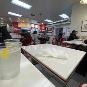 In-N-Out Burger - Indoor seating - Burgers Near Me - Torrance, California