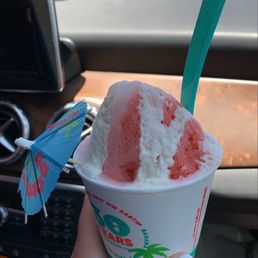 Strawberry colada and coconut shaved ice Strawberry colada and coconut shaved ice