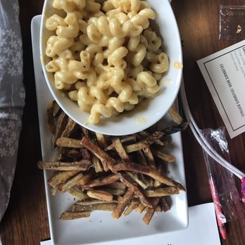 Big Ditch Brewing - Kids Mac and Cheese - New American Near Me - Buffalo, New York