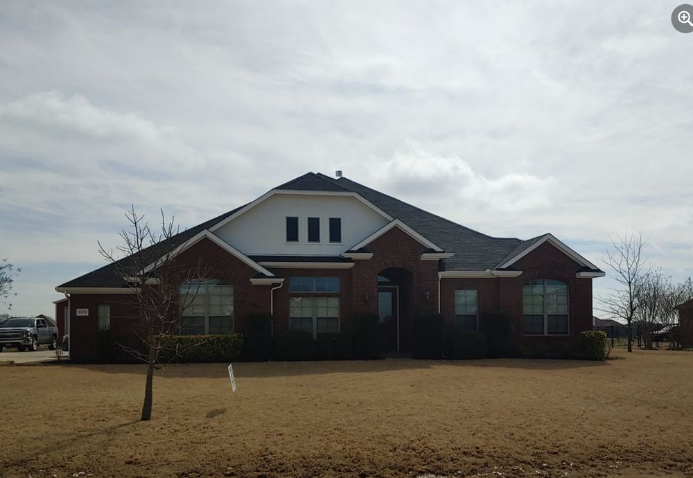 Slide of Metro Roofing