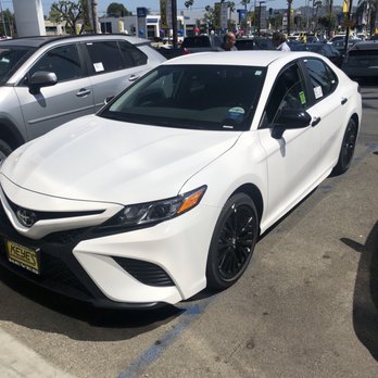 Keyes Toyota - Car lot - Car Dealers Near Me - Van Nuys, California Keyes Toyota - Car lot - Car Dealers Near Me - Van Nuys, California