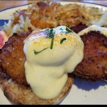 Hot Suppa - Fried Green Tomato Benedict - Breakfast & Brunch Near Me - Portland, Maine