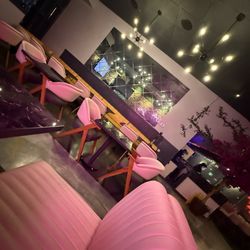 Zara Lounge - Interior