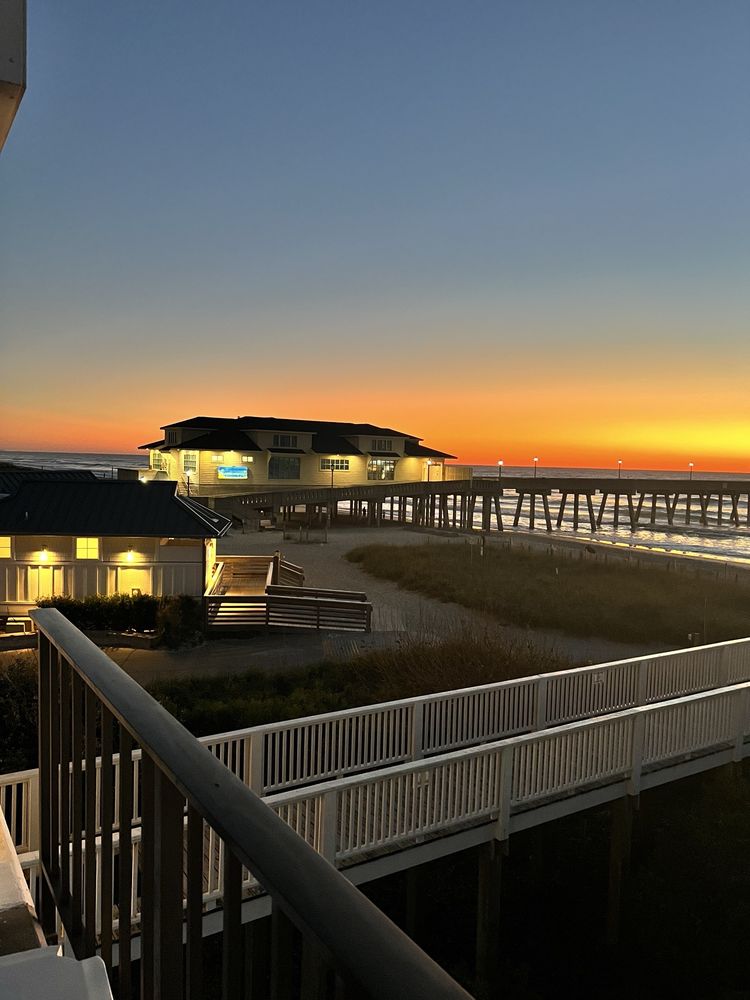 Johnnie Mercers Fishing Pier