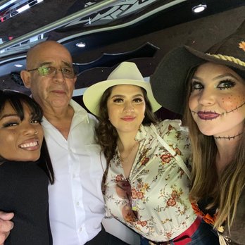 Uncorked Tours - HAPPY HALLOWEEN!!!! - Wine Tours Near Me - Temecula, California Uncorked Tours - HAPPY HALLOWEEN!!!! - Wine Tours Near Me - Temecula, California