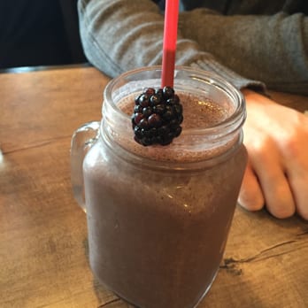 Cafe De Olla - Kale Blueberry smoothies - American Near Me - Burbank, California Cafe De Olla - Kale Blueberry smoothies - American Near Me - Burbank, California