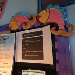 Flipperz Family Bar and Grill