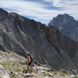 Kit Carson Peak - Approaching kit Carson avenue
