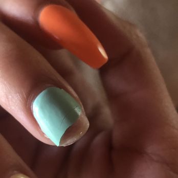 Amber T Nails - Nail Salons Near Me - Tarzana, California
