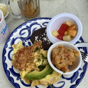 Ambriza - Migas and Meat (Tinga) - Mexican Near Me - Houston, Texas