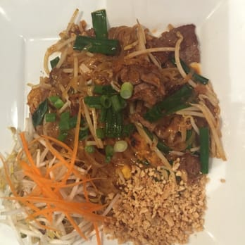 S Thai Food - Beef pad Thai - Thai Near Me - Temecula, California