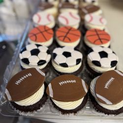 V.O.S DESSERTS - Custom topped cupcakes are the wow statement you need for your next event!