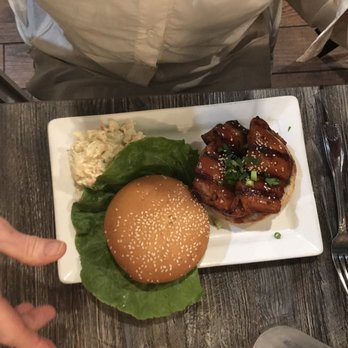 Da Kitchen Maui - Chicken teriyaki sandwich - Hawaiian Near Me - Kihei, Hawaii Da Kitchen Maui - Chicken teriyaki sandwich - Hawaiian Near Me - Kihei, Hawaii