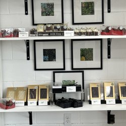 Elizabeth Moore Chocolates - Chocolates, amazing stuff!