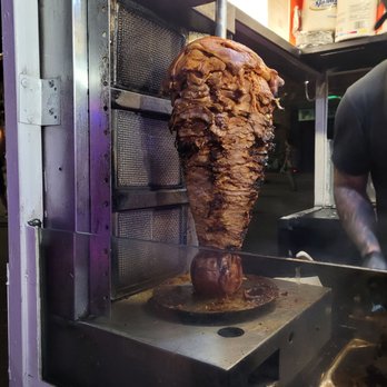 TacoWey - Fresh pastor cooking on the street - Food Stands Near Me - Austin, Texas