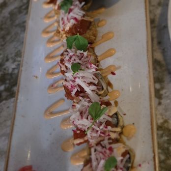 Moxies - Spicy tuna roll - New American Near Me - Scottsdale, Arizona Moxies - Spicy tuna roll - New American Near Me - Scottsdale, Arizona