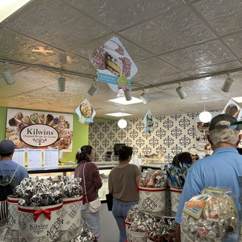 Kilwins Ice Cream - Chocolate - Fudge - Inside - Chocolatiers & Shops Near Me - St. Petersburg, Florida Kilwins Ice Cream - Chocolate - Fudge - Inside - Chocolatiers & Shops Near Me - St. Petersburg, Florida