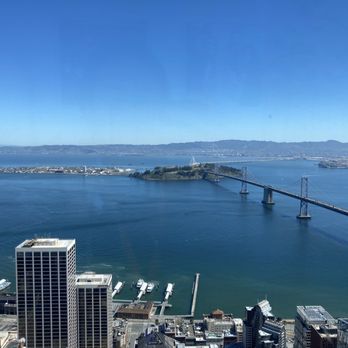 Salesforce Tower - Beautiful afternoon - Shared Office Spaces Near Me - San Francisco, California