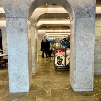 Karaköy Güllüoğlu - Bakeries Near Me - Istanbul, 34 Karaköy Güllüoğlu - Bakeries Near Me - Istanbul, 34
