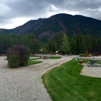 West Glacier KOA - Easy access sites with soft grass for the kids and dogs to enjoy! - Campgrounds Near Me - West Glacier, Montana West Glacier KOA - Easy access sites with soft grass for the kids and dogs to enjoy! - Campgrounds Near Me - West Glacier, Montana