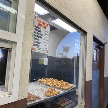 The Donut Hole - Hours n cash only - Donuts Near Me - La Puente, California The Donut Hole - Hours n cash only - Donuts Near Me - La Puente, California