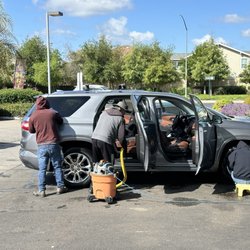 LV Hand Carwash & Detailing - Three guys going to town.