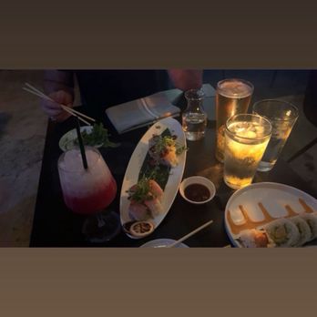 Across The Pond - Cocktail Bars Near Me - Phoenix, Arizona