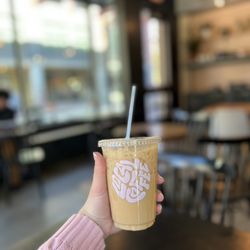 Local Coffee Founders - Orange vanilla latte