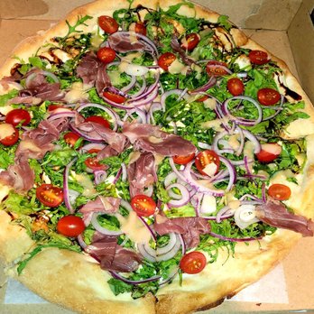 Gino Pizzeria - Pizza Insalata Large 16" $23.00 (01/01/22). @GinosPizzaJC #JerseyCity #ItalianFood #Pizza #Vegetables #Prosciutto #FoodPorn - Pizza Near Me - Jersey City, New Jersey