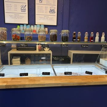 Neighborhood Scoop - Ice Cream & Frozen Yogurt Near Me - Ormond Beach, Florida