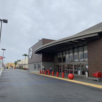 Target - Department Stores Near Me - Commerce, California