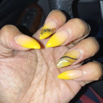 Rose Nail Salon - 1st week Karol did my nails. Her niece who's barely there you have to book an appointment with her. - Nail Salons Near Me - Upper Darby, Pennsylvania